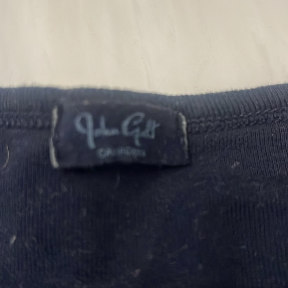 Brandy Melville Graphic Baby Tee - Picture 3 of 4